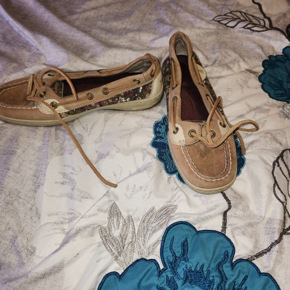 Sperrys top sliders